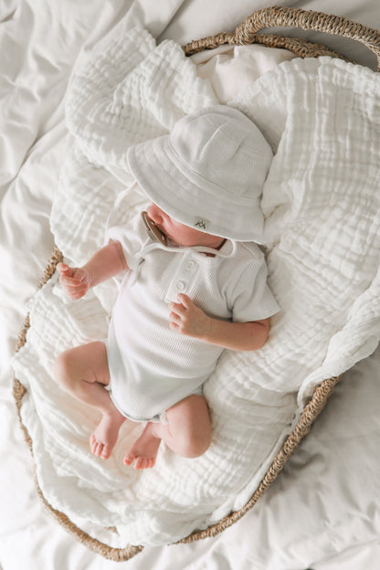 Summer Bodysuit &amp; Sun Hat - White